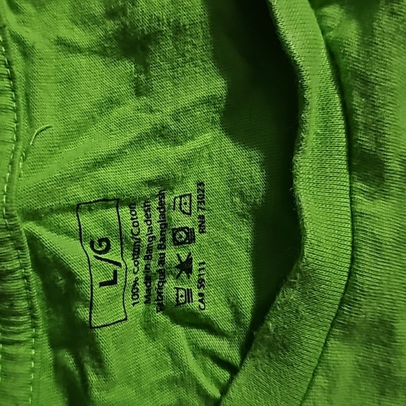 Young and Reckless large mens - Picture 4 of 4